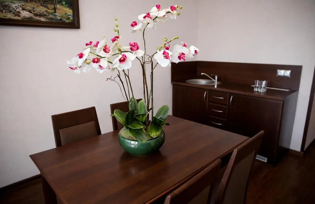 Budowlani Wellness&Medi Kompleks-1